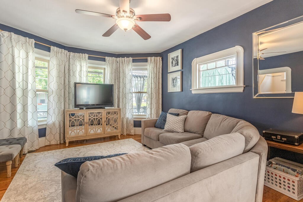 119 Paradise Road Swampscott, MA 01907 - Photo 8 of 30 Gallery Image 8