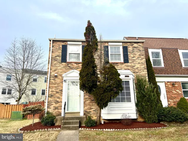 $3,000 | 3039 Talking Rock Drive, Fairfax, VA 22031
