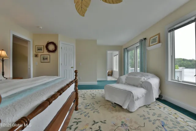 $1,195,000 | 3043 Southshore Drive East, Hagaman, NY 12086