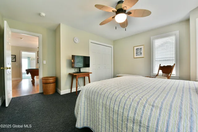 $1,195,000 | 3043 Southshore Drive East, Hagaman, NY 12086