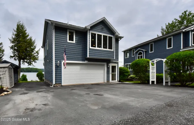 $1,195,000 | 3043 Southshore Drive East, Hagaman, NY 12086