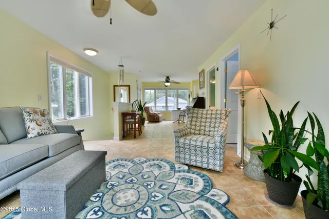 $1,195,000 | 3043 Southshore Drive East, Hagaman, NY 12086