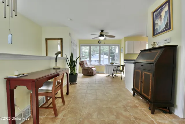 $1,195,000 | 3043 Southshore Drive East, Hagaman, NY 12086