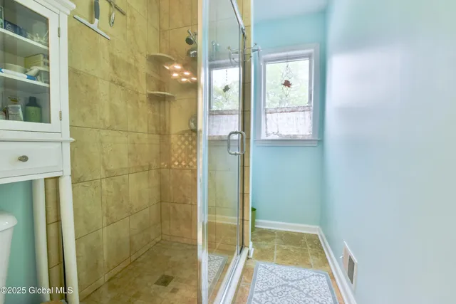 $1,195,000 | 3043 Southshore Drive East, Hagaman, NY 12086