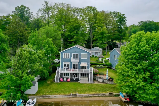 $1,195,000 | 3043 Southshore Drive East, Hagaman, NY 12086