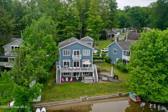 $1,195,000 | 3043 Southshore Drive East, Hagaman, NY 12086