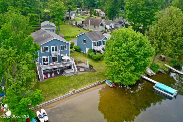 $1,195,000 | 3043 Southshore Drive East, Hagaman, NY 12086