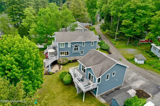 $1,195,000 | 3043 Southshore Drive East, Hagaman, NY 12086