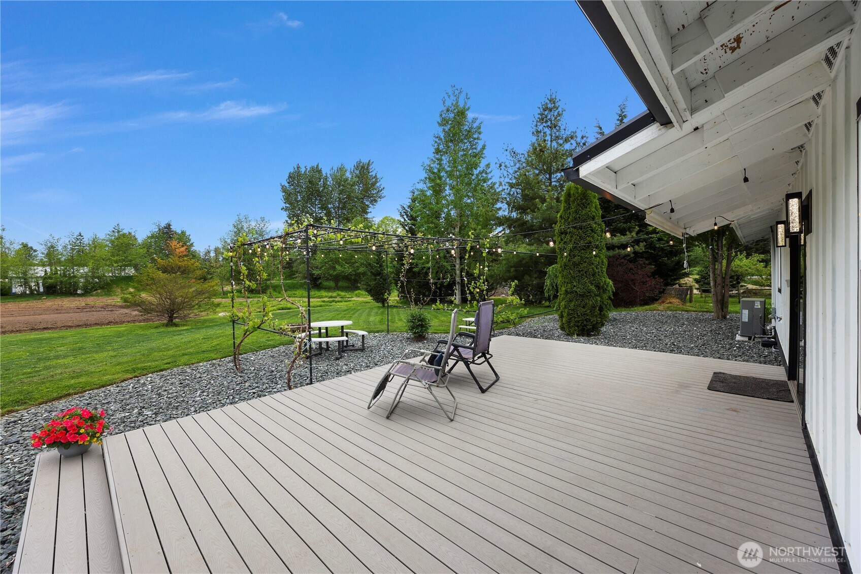 5144 Hannegan Road Bellingham, WA 98226 - Photo 30 of 38