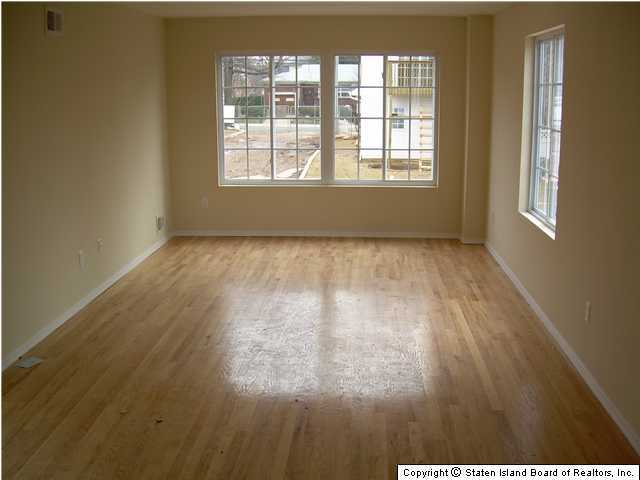 264 Harbor Road Staten Island, NY 10303 - Photo 4 of 4 Additional Photo
