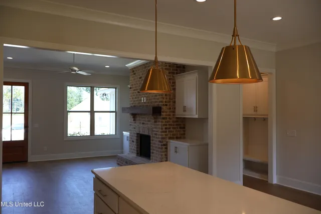 $349,000 | 113 Southern Oak Way, Canton, MS 39046