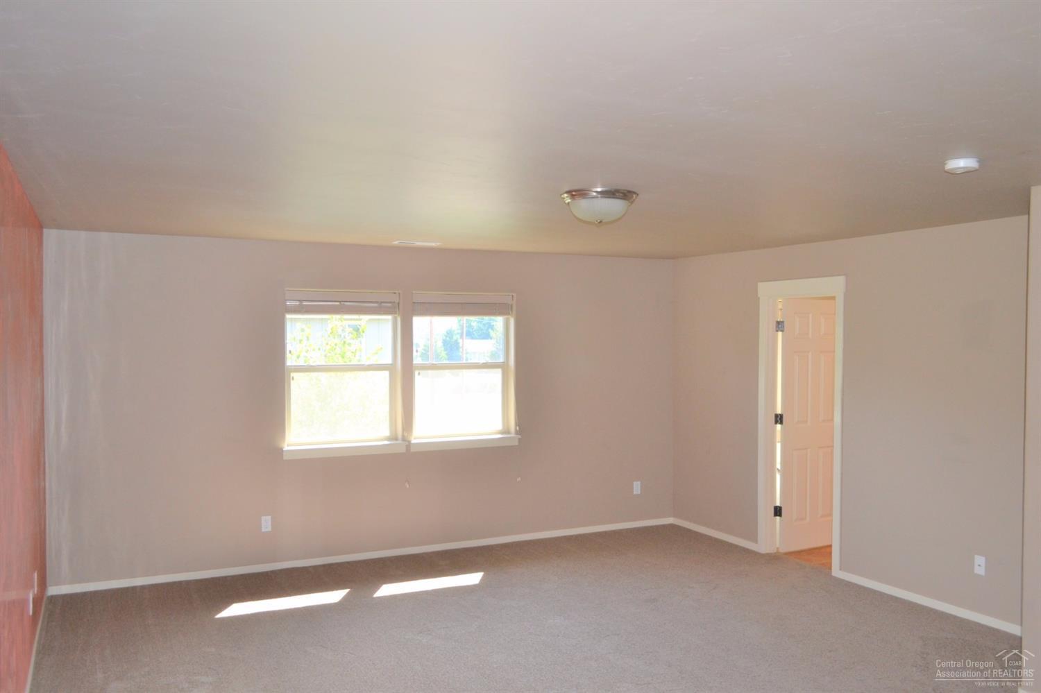 21153 Ritz Place Bend, OR 97702 - Photo 11 of 25 Additional Photo