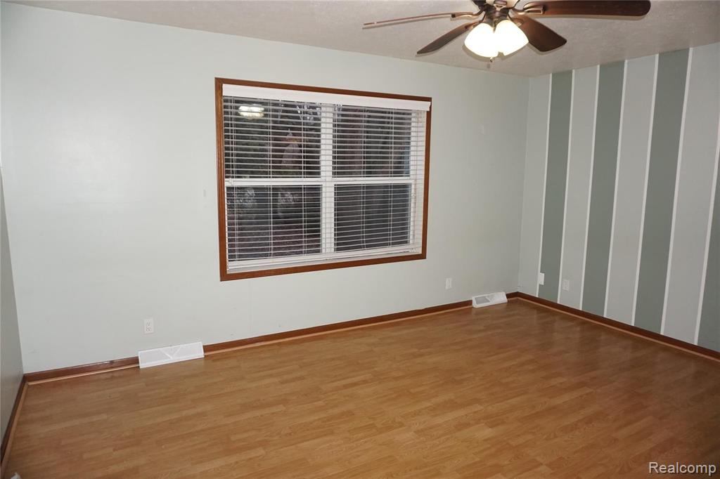 4345 Livernois Road Troy, MI 48098 - Photo 14 of 25
