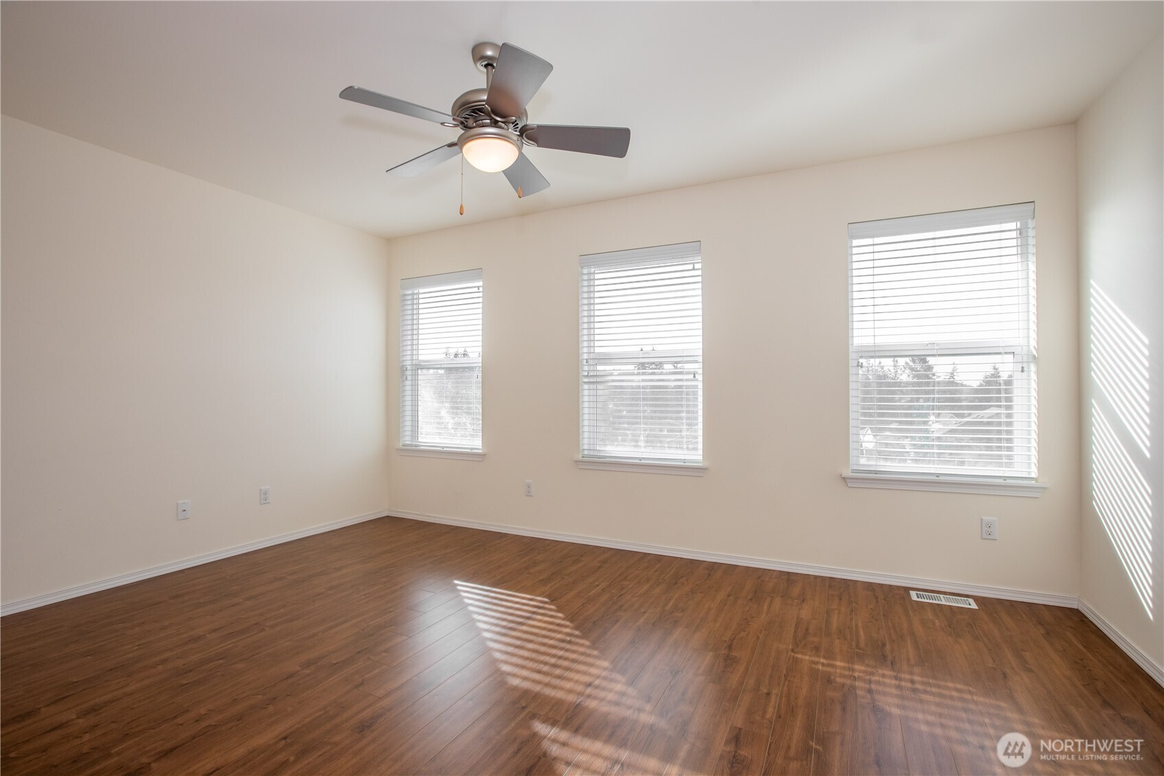 1179 Swan Loop DuPont, WA 98327 - Photo 27 of 40