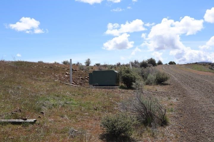 6930 Copco Road Hornbrook, CA 96044 - Photo 16 of 27 Gallery Image 16