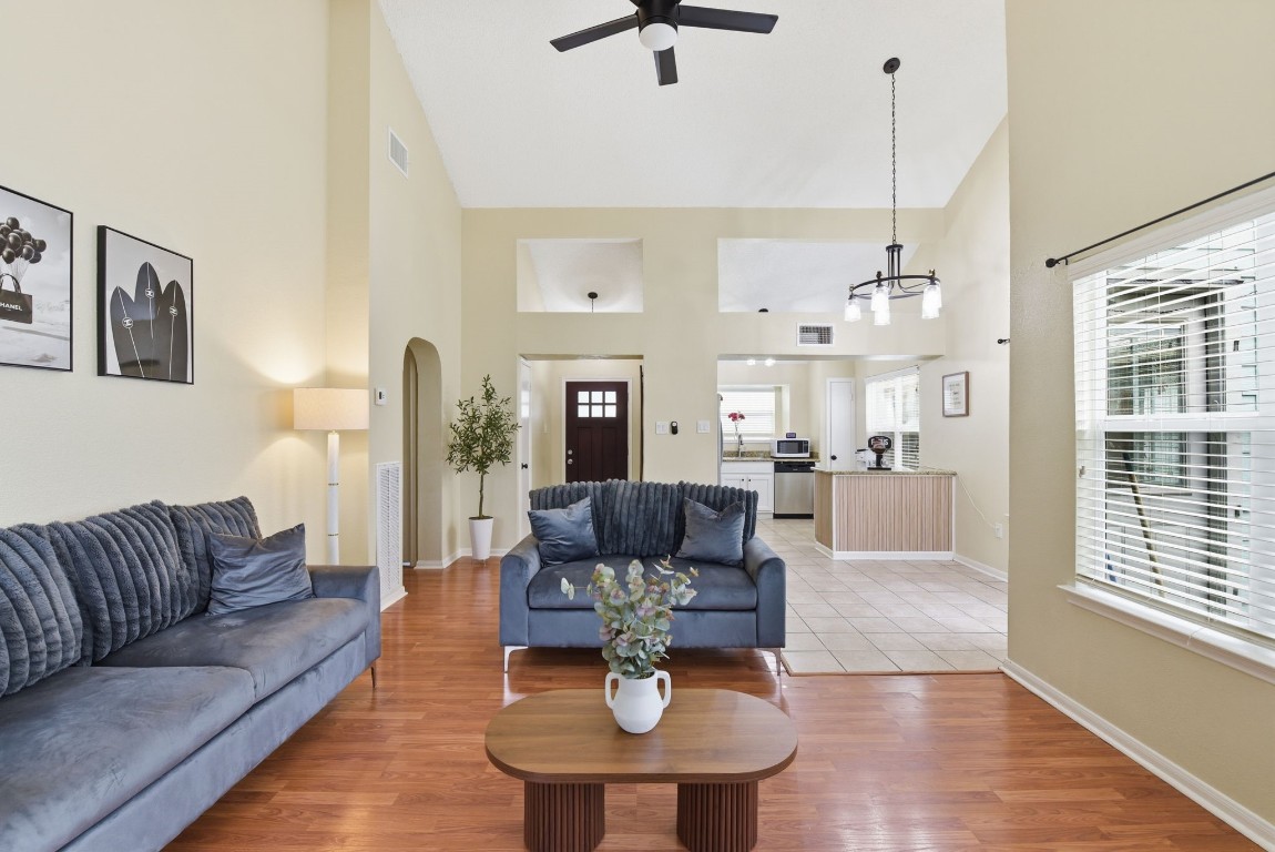 1131 Somercotes Lane Channelview, TX 77530 - Photo 17 of 37