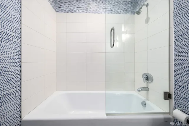 a bathroom with a bathtub