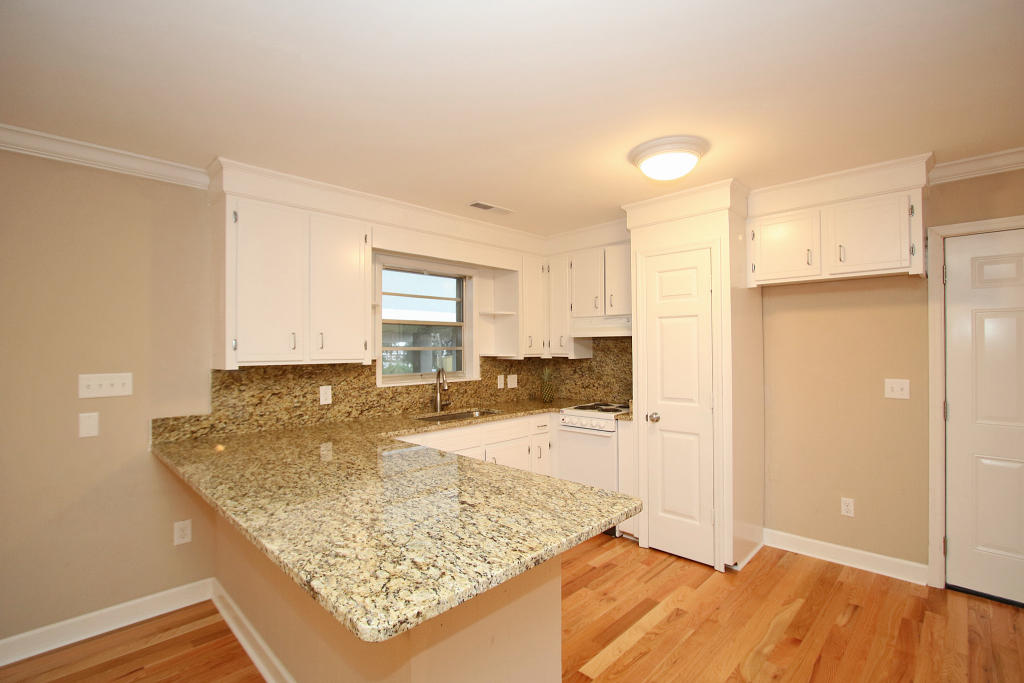 3551 Old Ferry Road Johns Island, SC 29455 - Photo 33 of 52 Guest House Kitchen