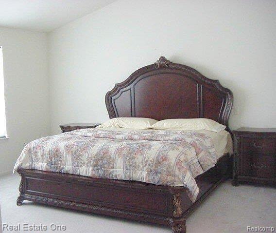 1144 Arms Court Rochester, MI 48307 - Photo 13 of 23 Master Bedroom