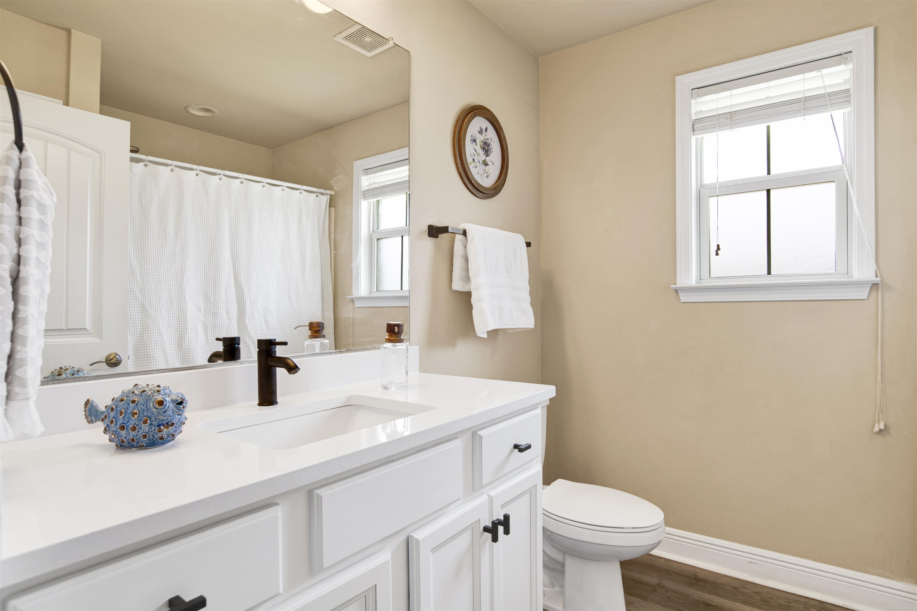 11561 Plateau Street Daphne, AL 36526 - Photo 23 of 29 Bathroom