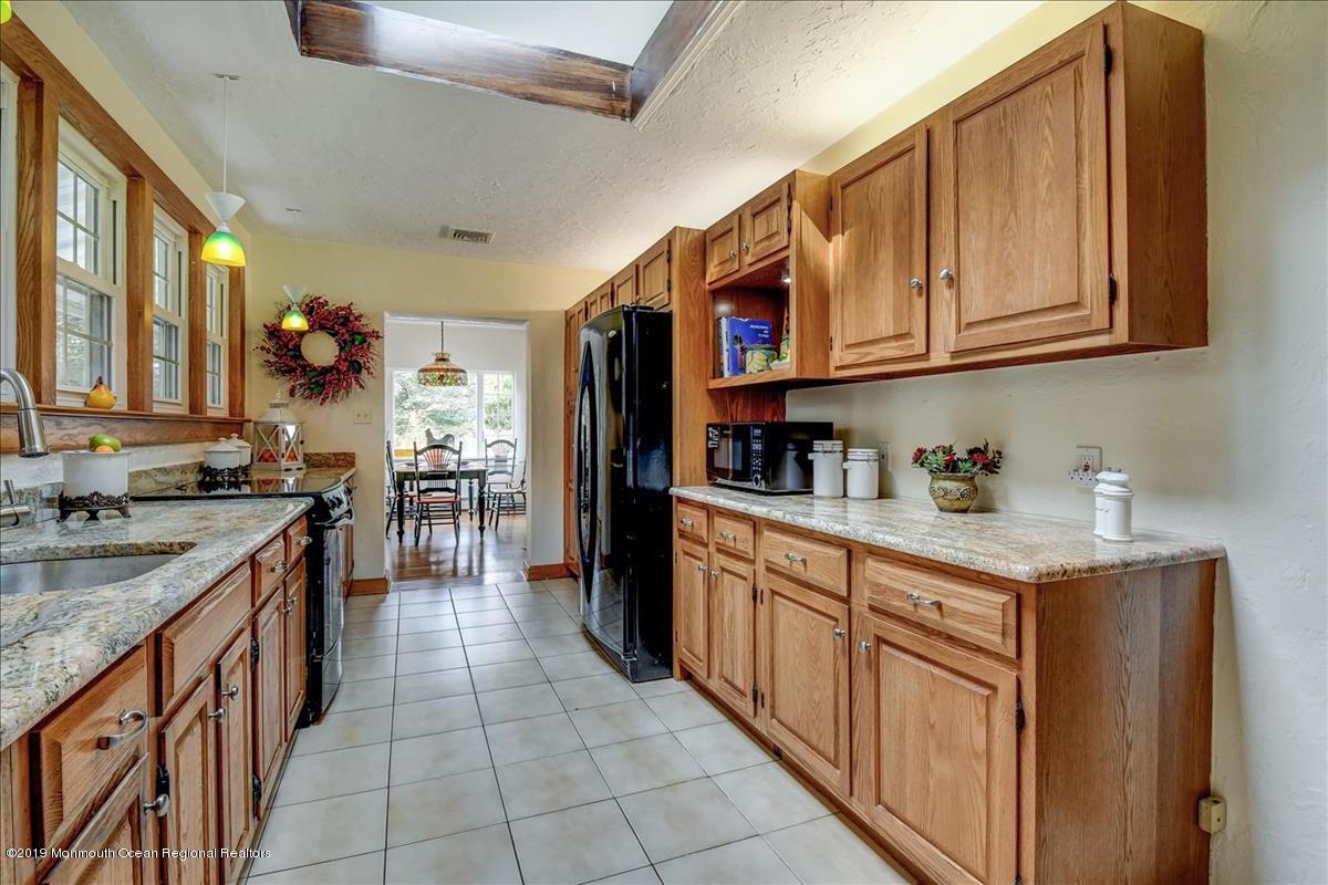 206 Hope Road Tinton Falls, NJ 07724 - Photo 12 of 36 13-Kitchen(1)