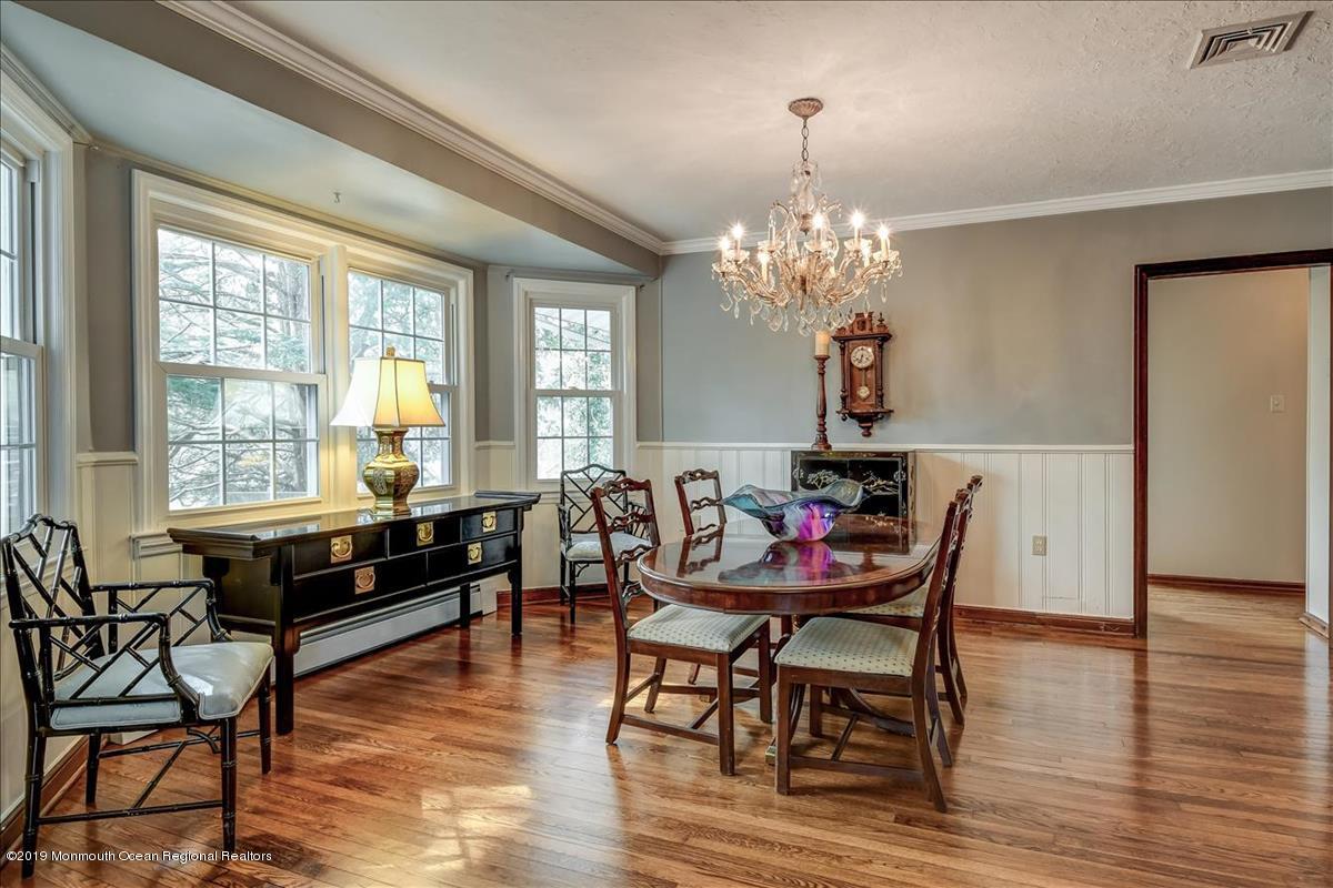 206 Hope Road Tinton Falls, NJ 07724 - Photo 8 of 36 09-Dining_Room