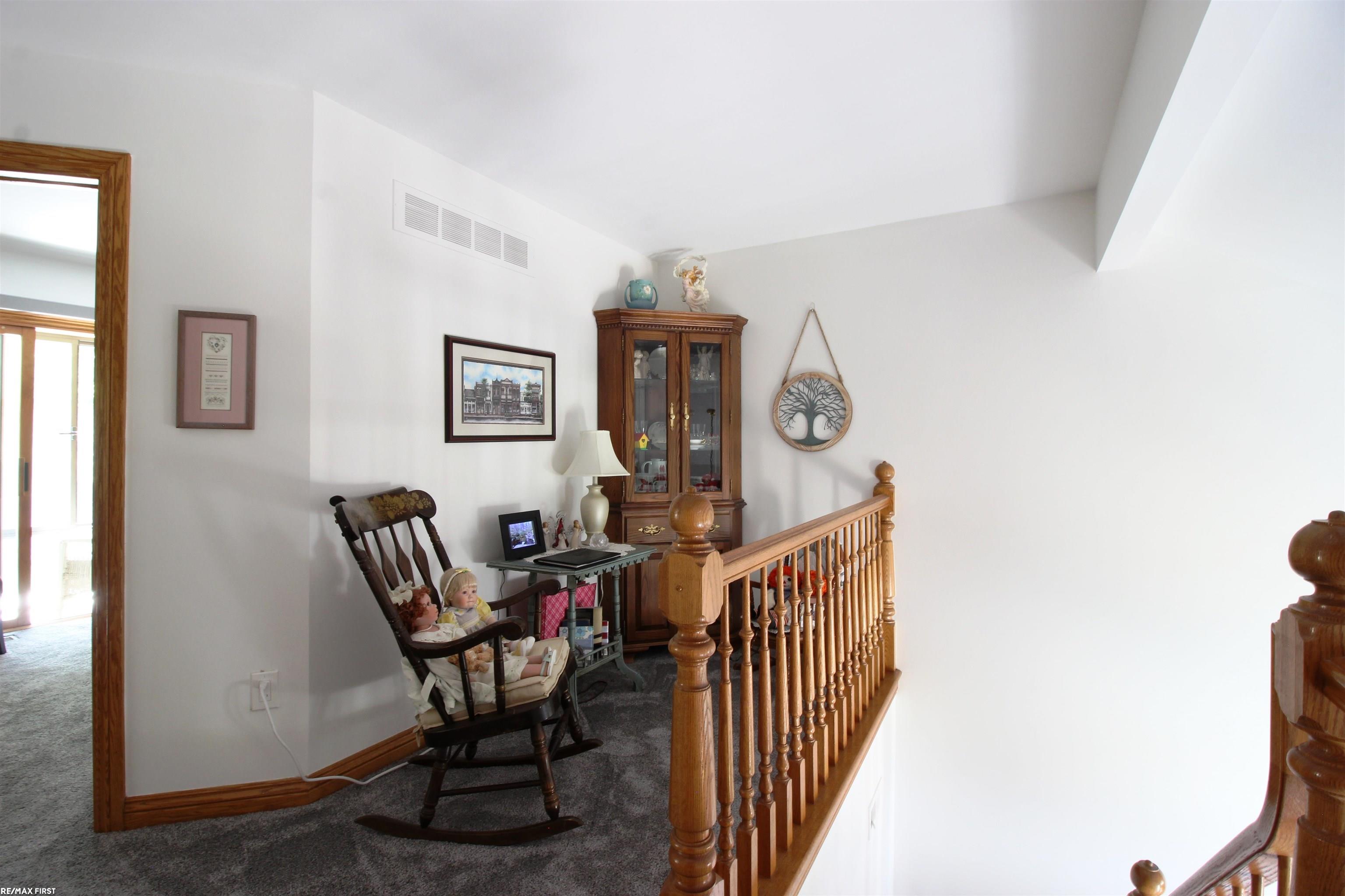 2391 Rochelle Park Drive Rochester Hills, MI 48309 - Photo 18 of 29
