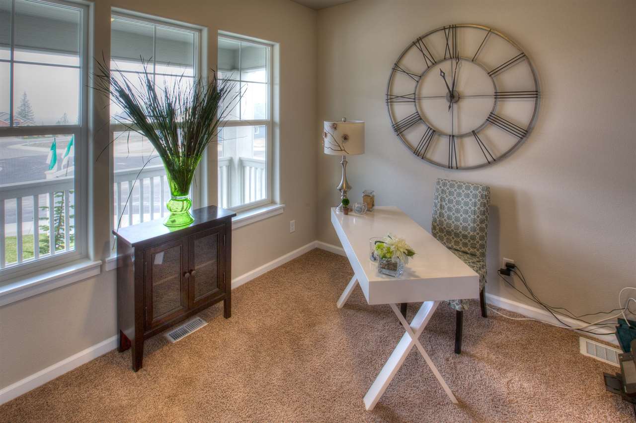 6903 South Pheasant Ridge Drive Spokane, WA 99224 - Photo 3 of 19 Gallery Image 3