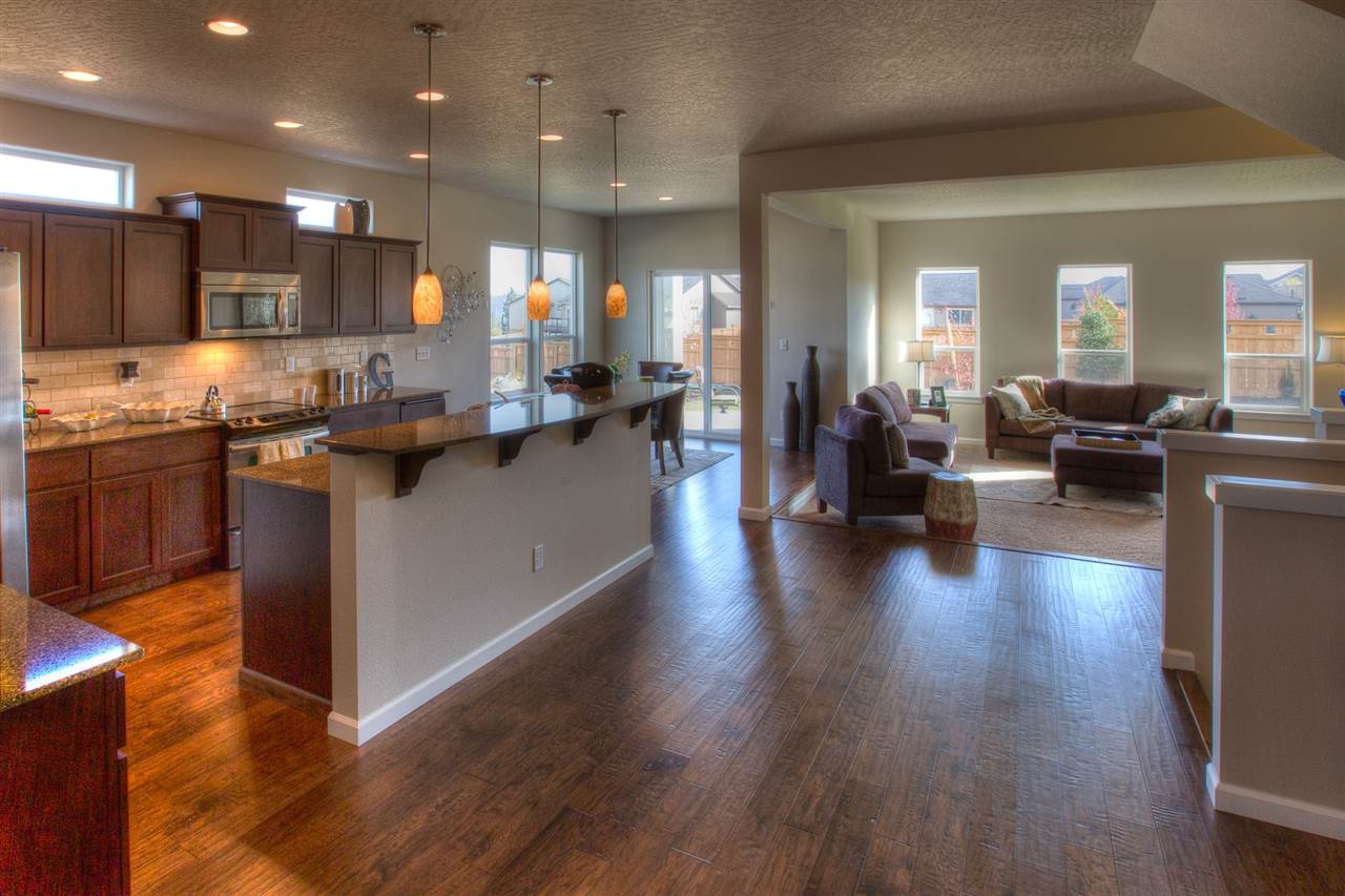 6903 South Pheasant Ridge Drive Spokane, WA 99224 - Photo 4 of 19 Gallery Image 4