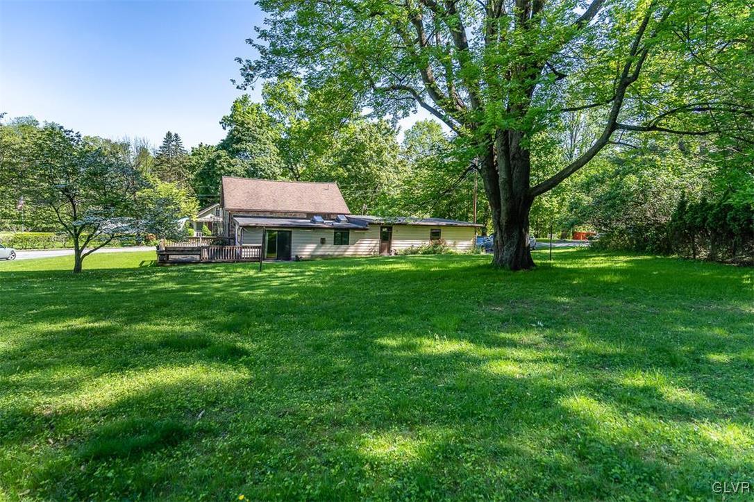 4172 Mill Road Emmaus, PA 18049 - Photo 2 of 17 Gallery Image 2
