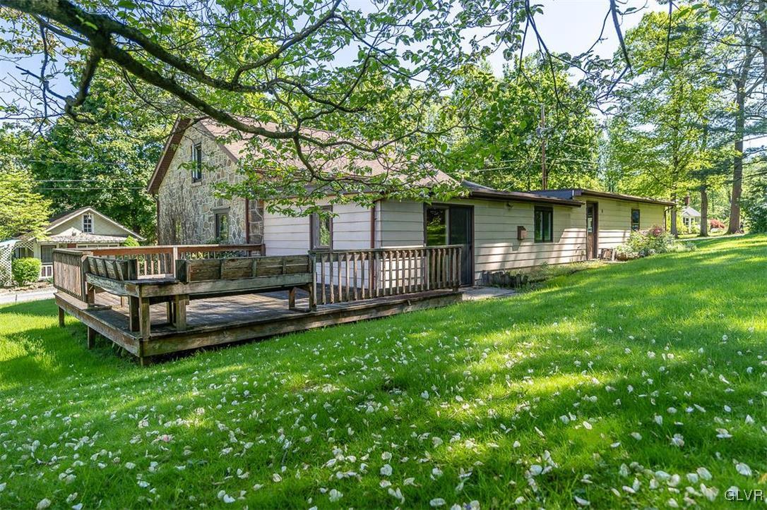 4172 Mill Road Emmaus, PA 18049 - Photo 3 of 17 Gallery Image 3