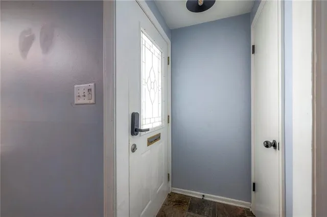 $425,000 | 4907 West 70th Terrace, Prairie Village, KS 66208