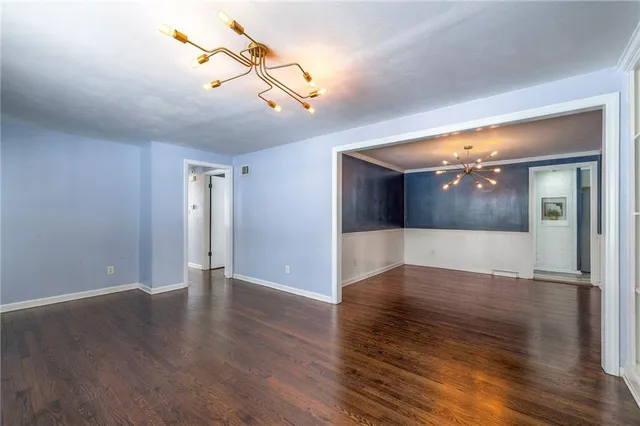 $425,000 | 4907 West 70th Terrace, Prairie Village, KS 66208