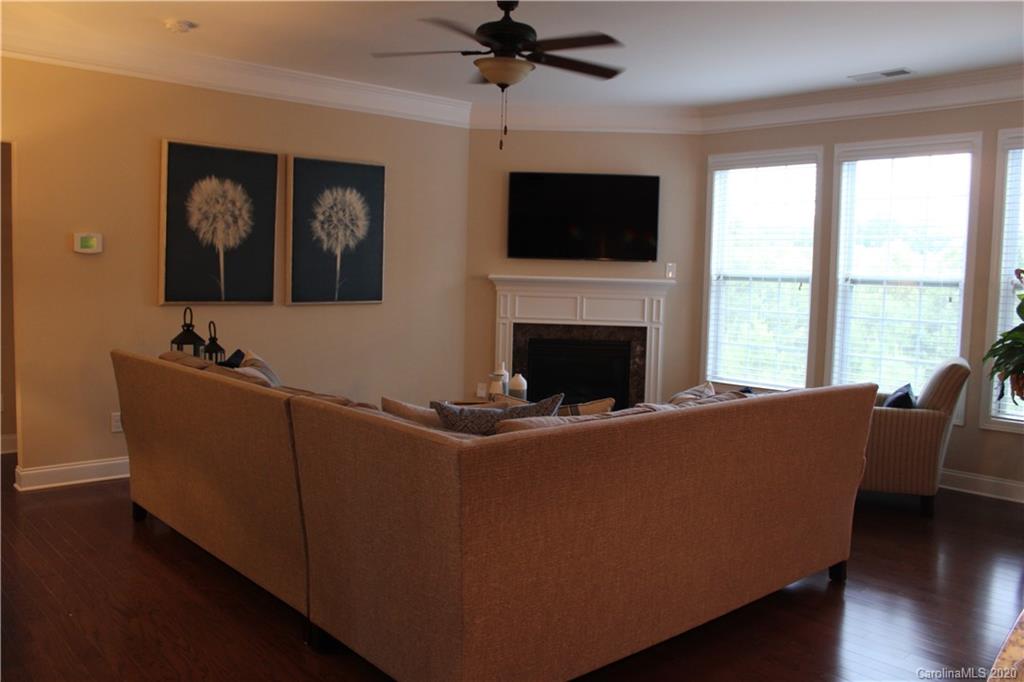 9103 Inverness Bay Road Charlotte, NC 28278 - Photo 18 of 48 Gallery Image 18