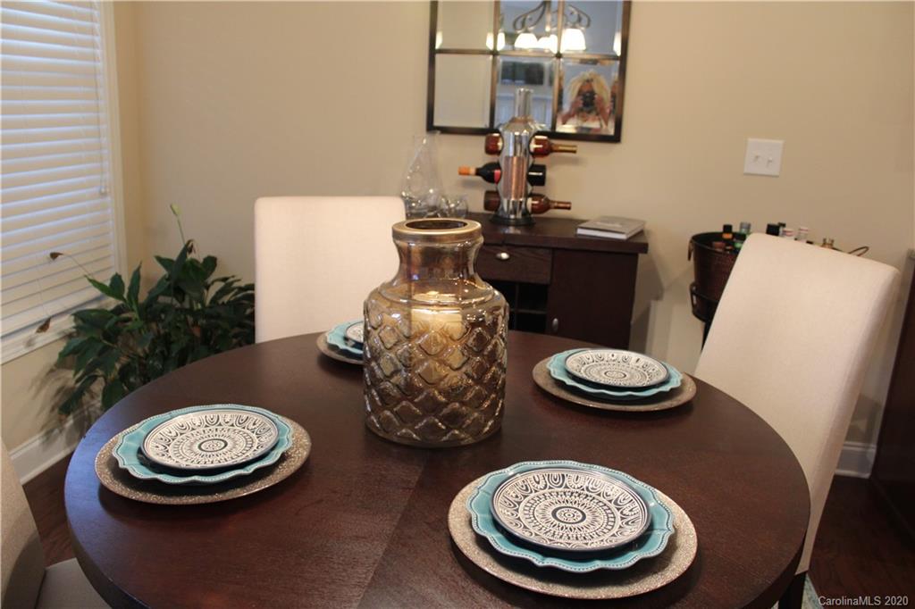 9103 Inverness Bay Road Charlotte, NC 28278 - Photo 20 of 48 Gallery Image 20