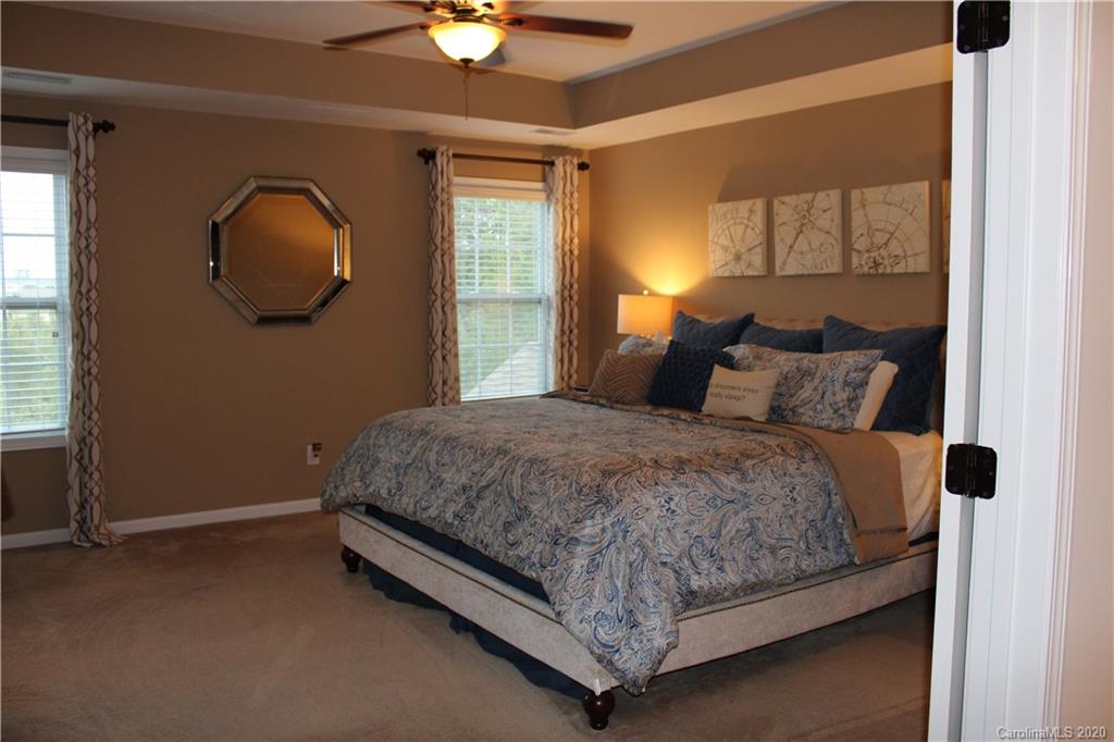 9103 Inverness Bay Road Charlotte, NC 28278 - Photo 35 of 48 Gallery Image 35