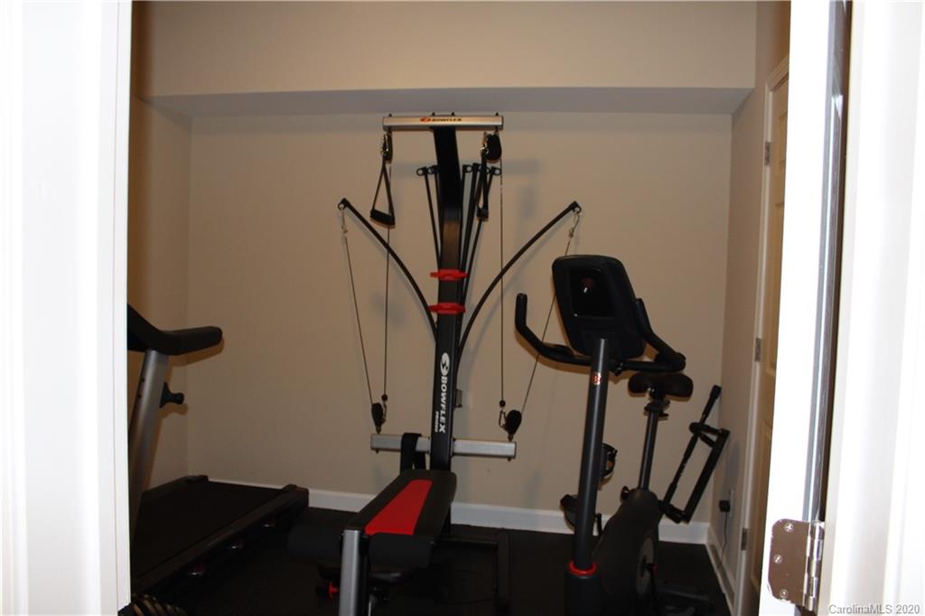 9103 Inverness Bay Road Charlotte, NC 28278 - Photo 42 of 48 Gallery Image 42