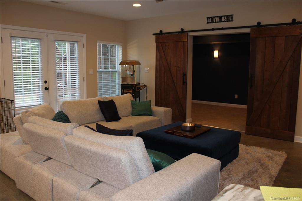 9103 Inverness Bay Road Charlotte, NC 28278 - Photo 44 of 48 Gallery Image 44