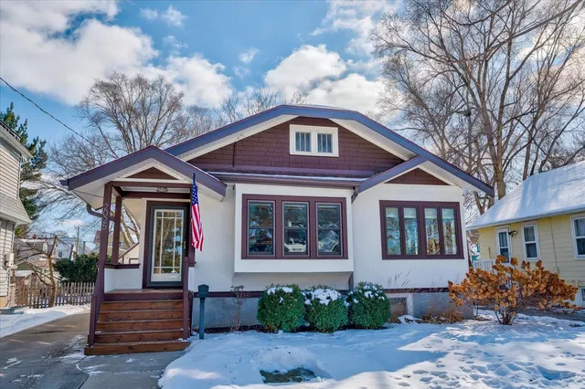$419,900 | 2025 East Dayton Street, Madison, WI 53704