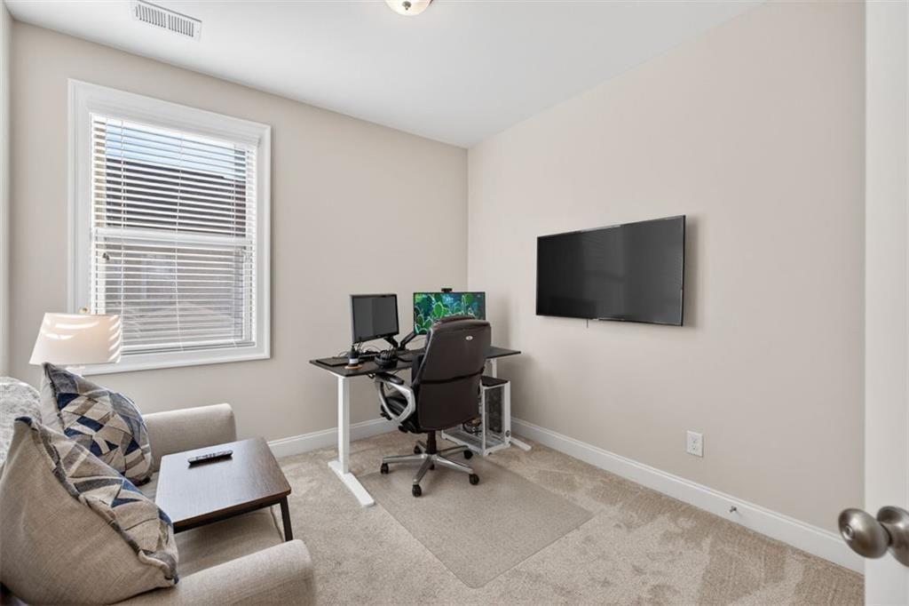 7012 Seneca Court Roswell, GA 30076 - Photo 22 of 44