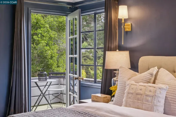 $1,328,000 | 5700 Chelton Drive, Oakland, CA 94611