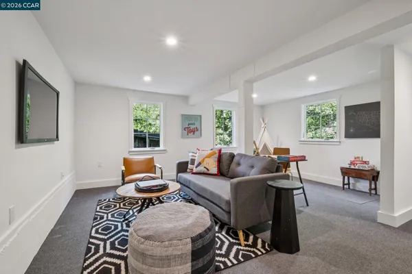 $1,328,000 | 5700 Chelton Drive, Oakland, CA 94611