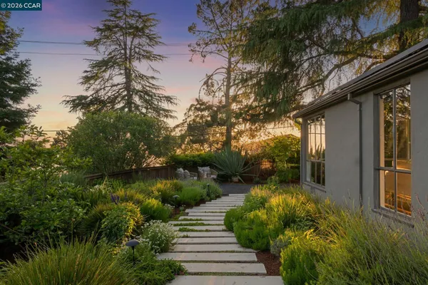 $1,328,000 | 5700 Chelton Drive, Oakland, CA 94611