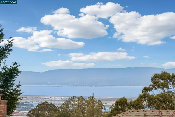 $1,328,000 | 5700 Chelton Drive, Oakland, CA 94611