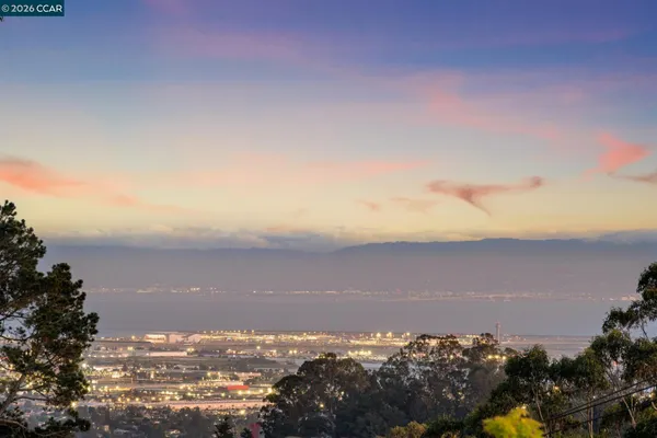 $1,328,000 | 5700 Chelton Drive, Oakland, CA 94611