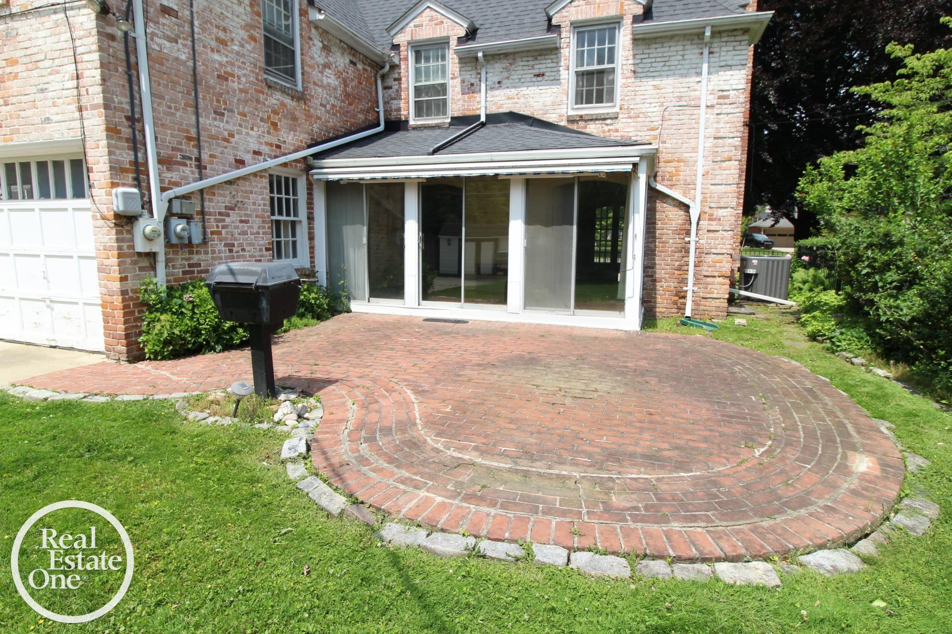 93 Moran Road Grosse Pointe Farms, MI 48236 - Photo 68 of 71