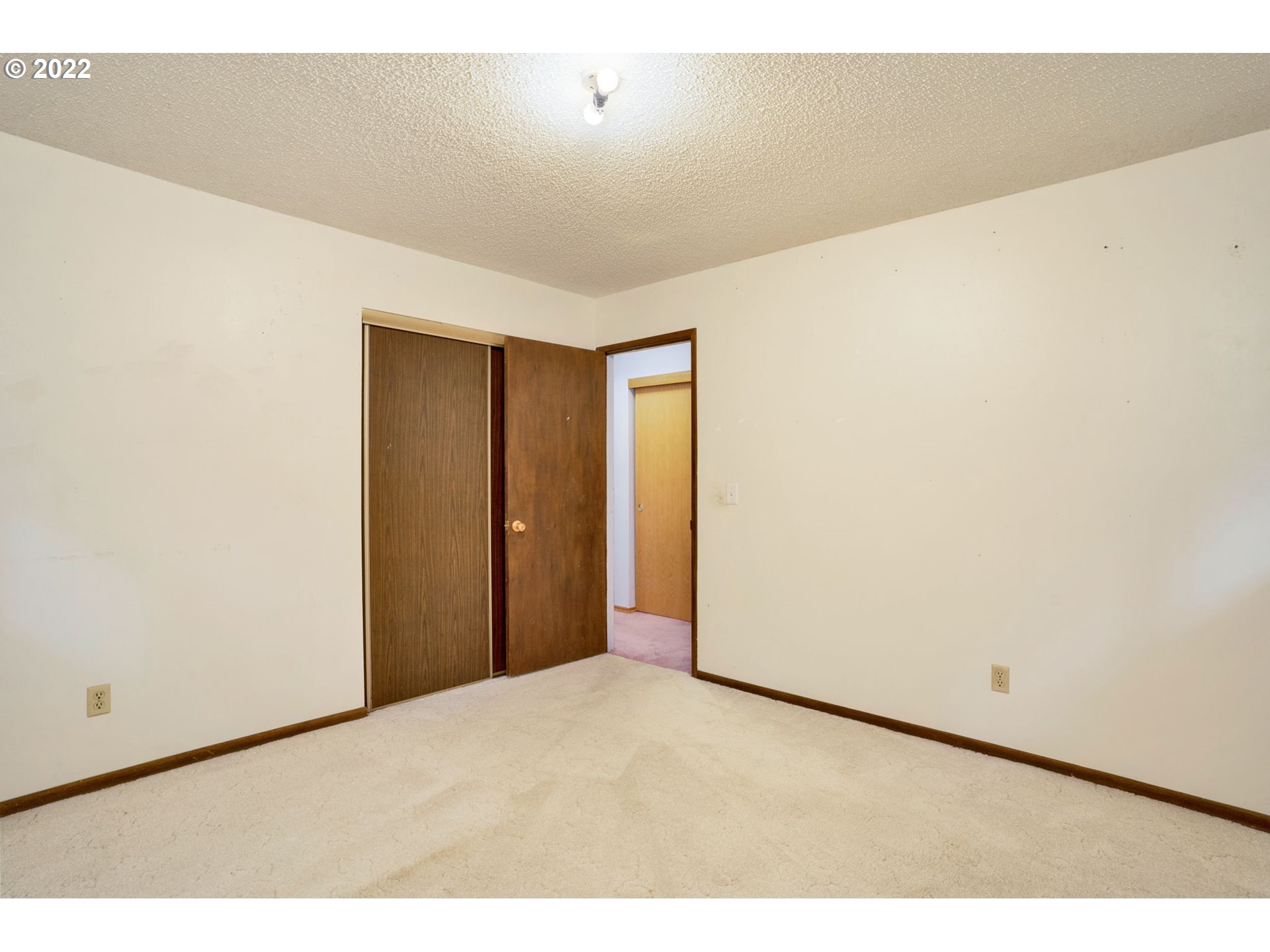 32720 Northeast Chamberlain Road Corbett, OR 97019 - Photo 15 of 32 Gallery Image 15