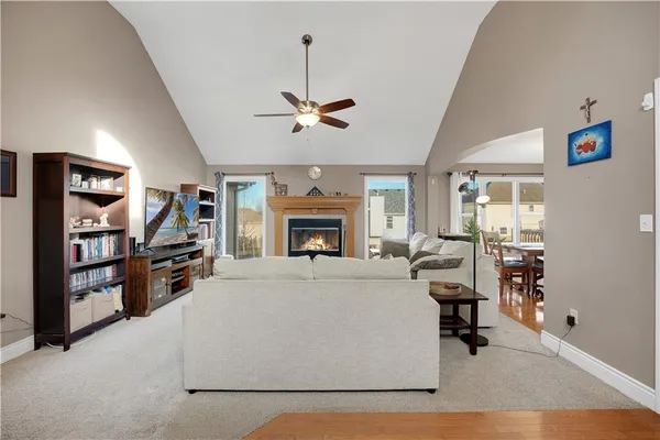 $364,900 | 1219 South Country View Lane, Warrensburg, MO 64093