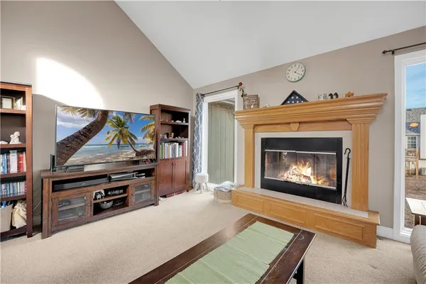 $374,900 | 1219 South Country View Lane, Warrensburg, MO 64093