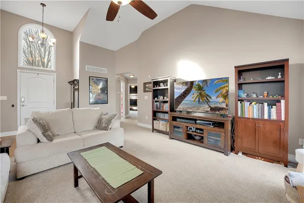 $364,900 | 1219 South Country View Lane, Warrensburg, MO 64093